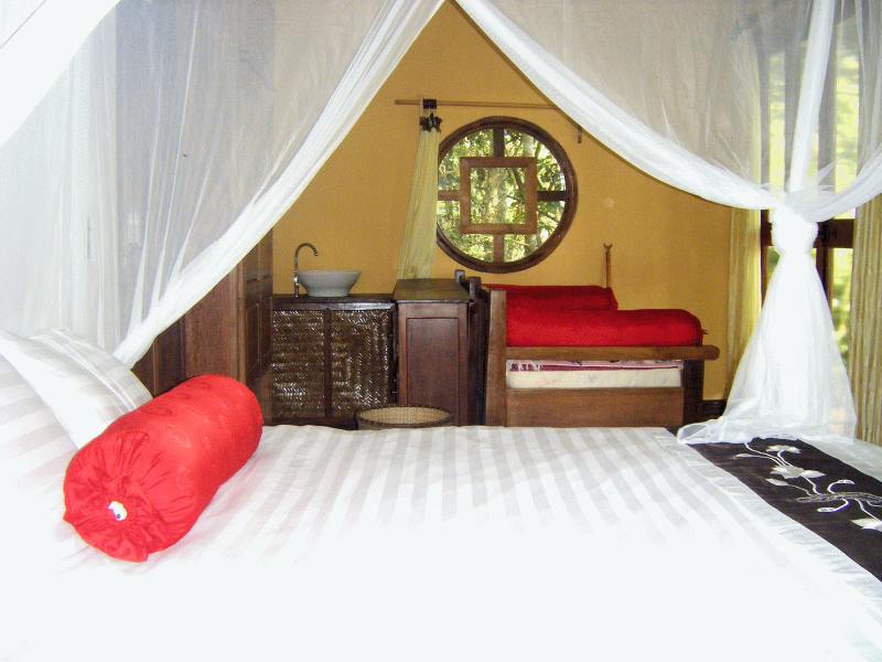 Schlafzimmer, Forest Floor Lodge, Nam Cat Thien, Vietnam Rundreise