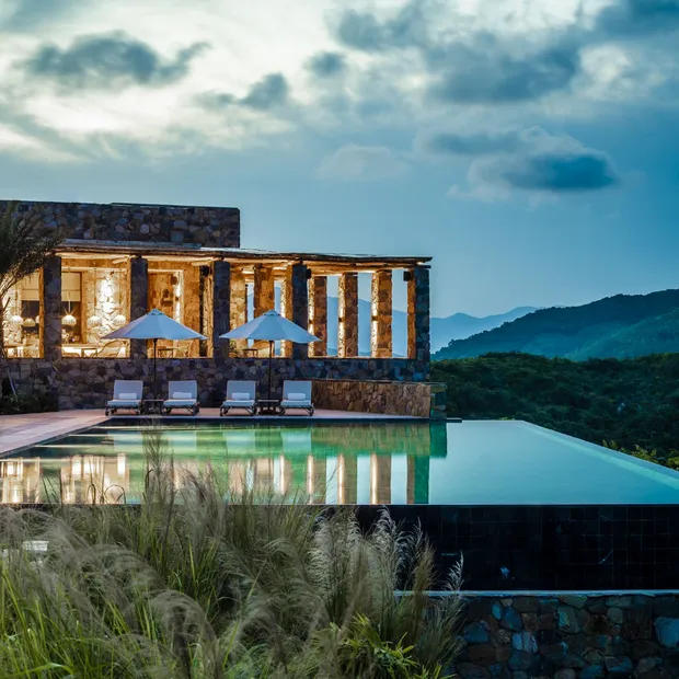 Main Pool, Zannier Bai San Ho, Luxus Resort Phu Yen, Vietnam Rundreise