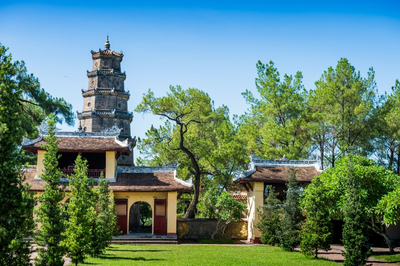 Thien Mu Pagode in Hue, Vietnam Rundreise