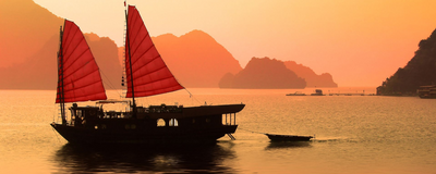 Segelschiff in der Halong Bucht, Vietnam Reise