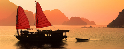 Segelschiff in der Halong Bucht, Vietnam Reise