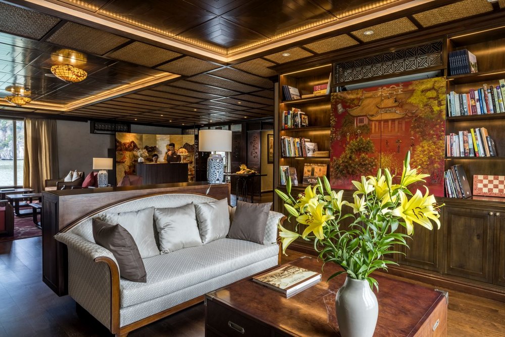 Lounge, Ylang Cruise, Heritage Line, Lanh Ha Bucht, Vietnam Reisen