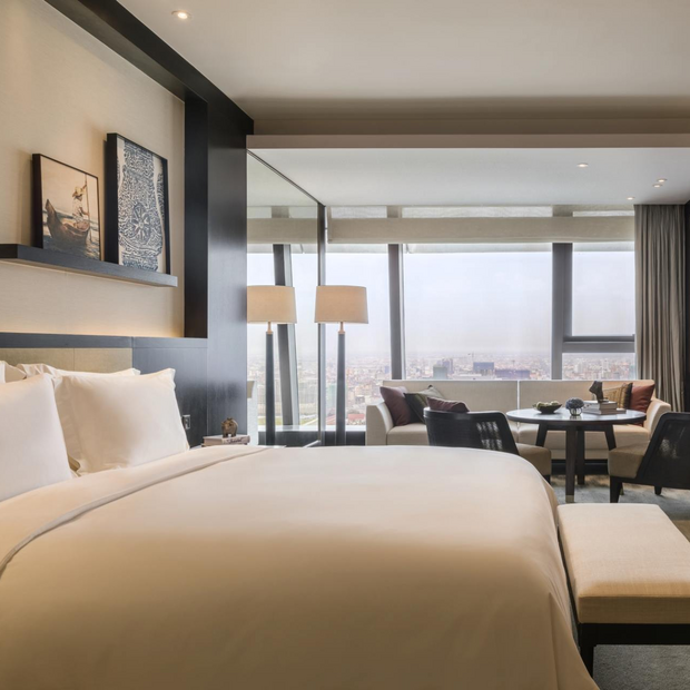 Schlafzimmer, Rosewood Phnom Penh Hotel, Kambodscha Rundreise