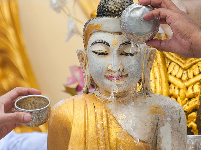 Feste und Feiertage in Vietnam, Buddha, Vietnam Reisen