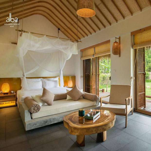 Elegant Suite Bungalow, Alba Wellness Resort, Hue, Vietnam Reisen